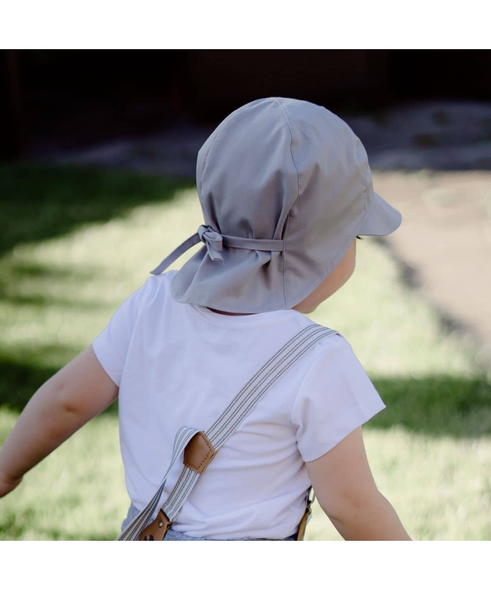 Kids sunhat with neck protection