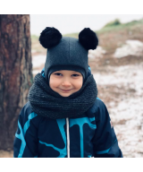 Vaikiška kepurė žiemai su kailiniais bumbulais 
